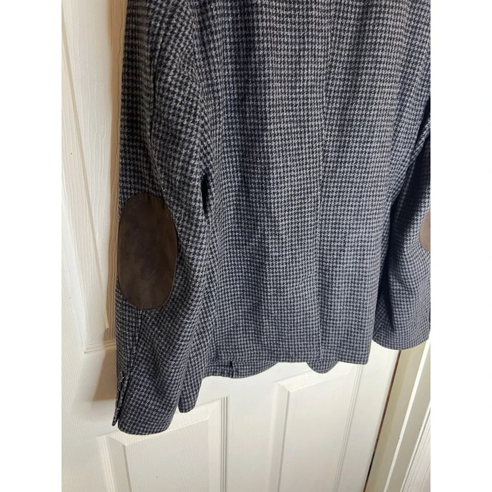 American Eagle Outfitters Mens The Legendary Blazer L Wool Blend Herringbone Jac